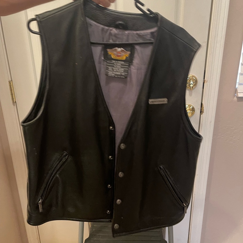 Men’s Harley-Davidson Black Leather Vest - EUC